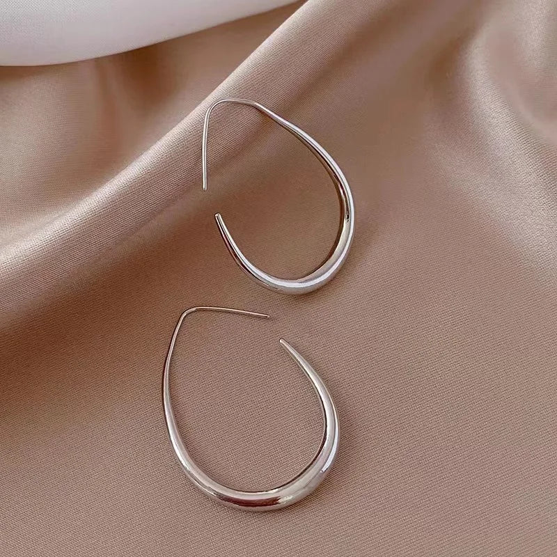 Serenity: Geometric Hoop Earrings